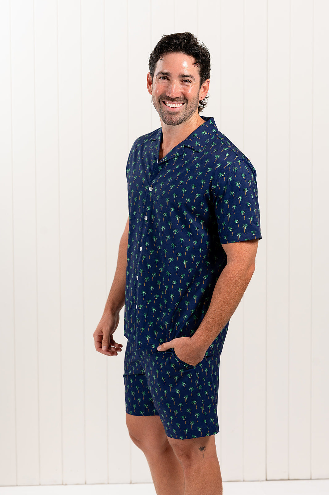 Navy Blue Palms Nashie